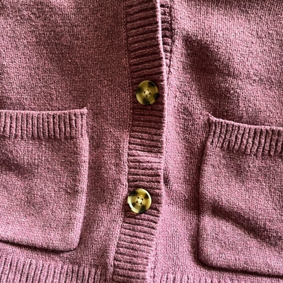 Cardigan from GAP cropped purple - Picture 3 of 5